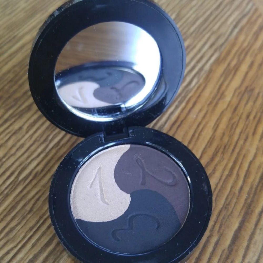 Vincent Longo Eyeshadow Trio